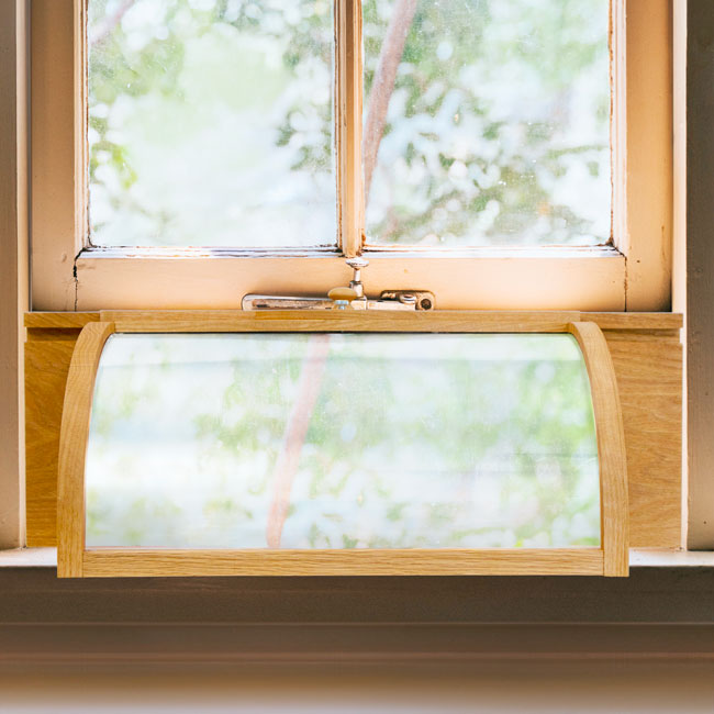 In-House Breadbox Window Bird Feeder w/ Mirror